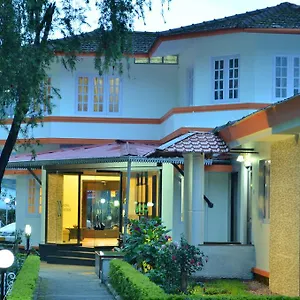 Hotel Royal Retreat